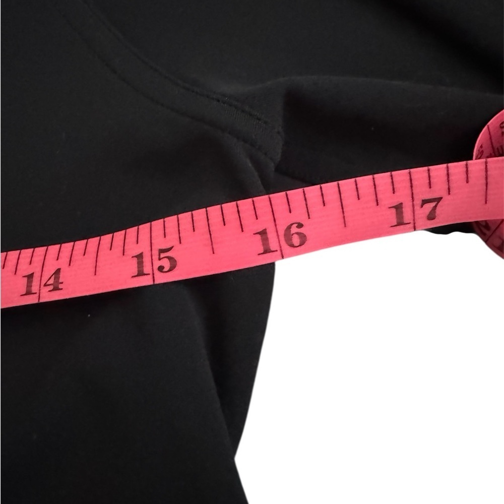 Lululemon Logo Elastic Everlux Long Sleeve Shirt in Black / Trench - Picture 6 of 9